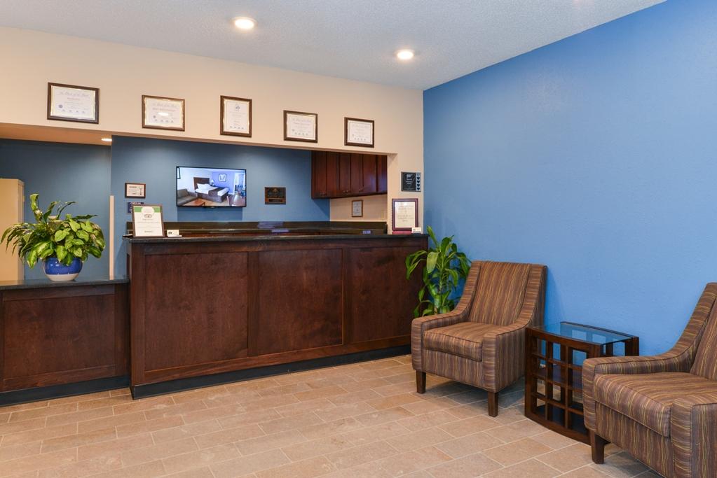 Americas Best Value Inn & Suites St Clairsville Wheeling St. Clairsville Интерьер фото