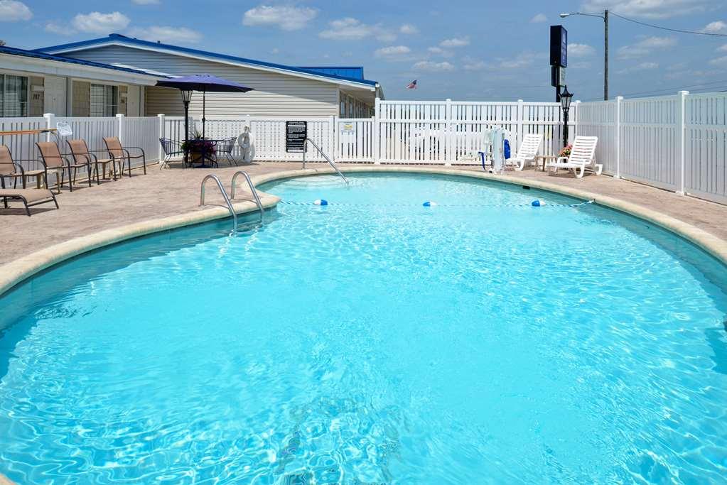Americas Best Value Inn & Suites St Clairsville Wheeling St. Clairsville Удобства фото